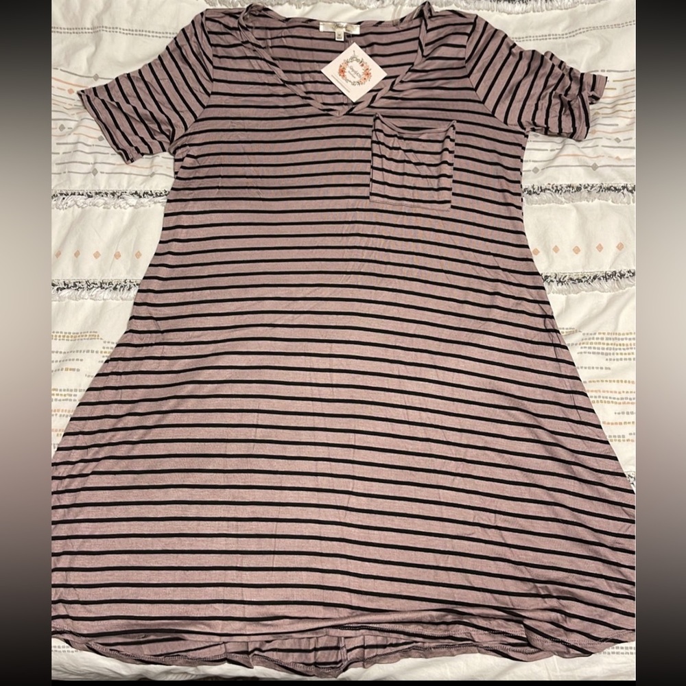 Boutique Striped Pocket T-Shirt Dress Size Medium